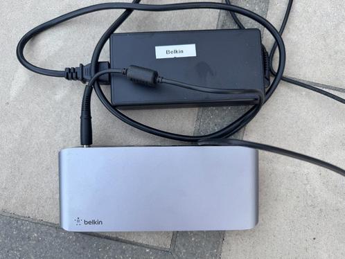 Thunderbolt 3 docking station, Computers en Software, Dockingstations, Zo goed als nieuw, Docking station, Laptop, Ophalen of Verzenden