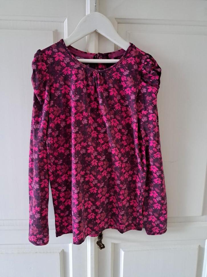 T-shirt (Z8)140/146, Kinderen en Baby's, Kinderkleding | Maat 140, Zo goed als nieuw, Meisje, Shirt of Longsleeve, Ophalen of Verzenden