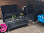 Loungeset 2 stoelen 1 bankje + tafeltje en kussens, Ophalen of Verzenden, Zo goed als nieuw