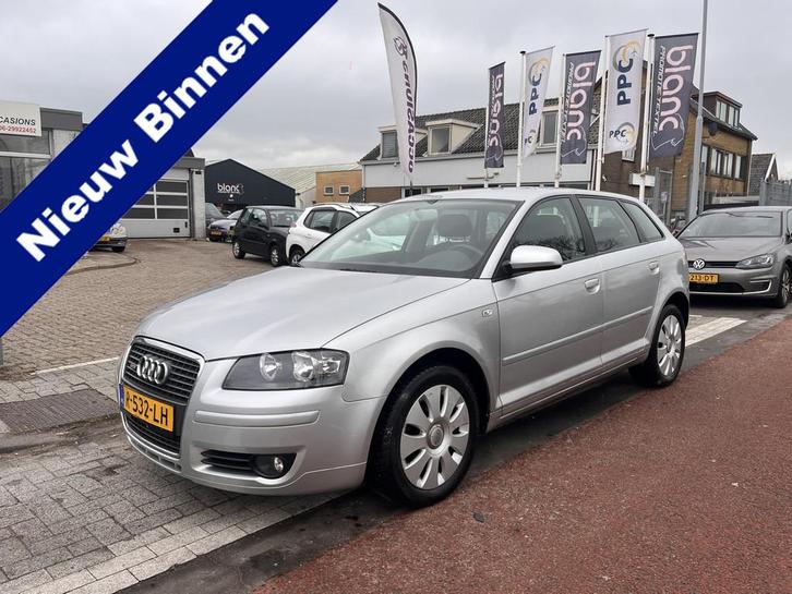 Audi A3 Sportback 1.6 FSI 5DRS. Ambiente S-Line Stoelverw. P, Auto's, Audi, Bedrijf, Te koop, A3, ABS, Airbags, Airconditioning