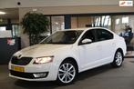 Skoda Octavia 1.4 TSI Greentech Ambition Businessline Navi C, Voorwielaandrijving, Stof, Gebruikt, Zwart