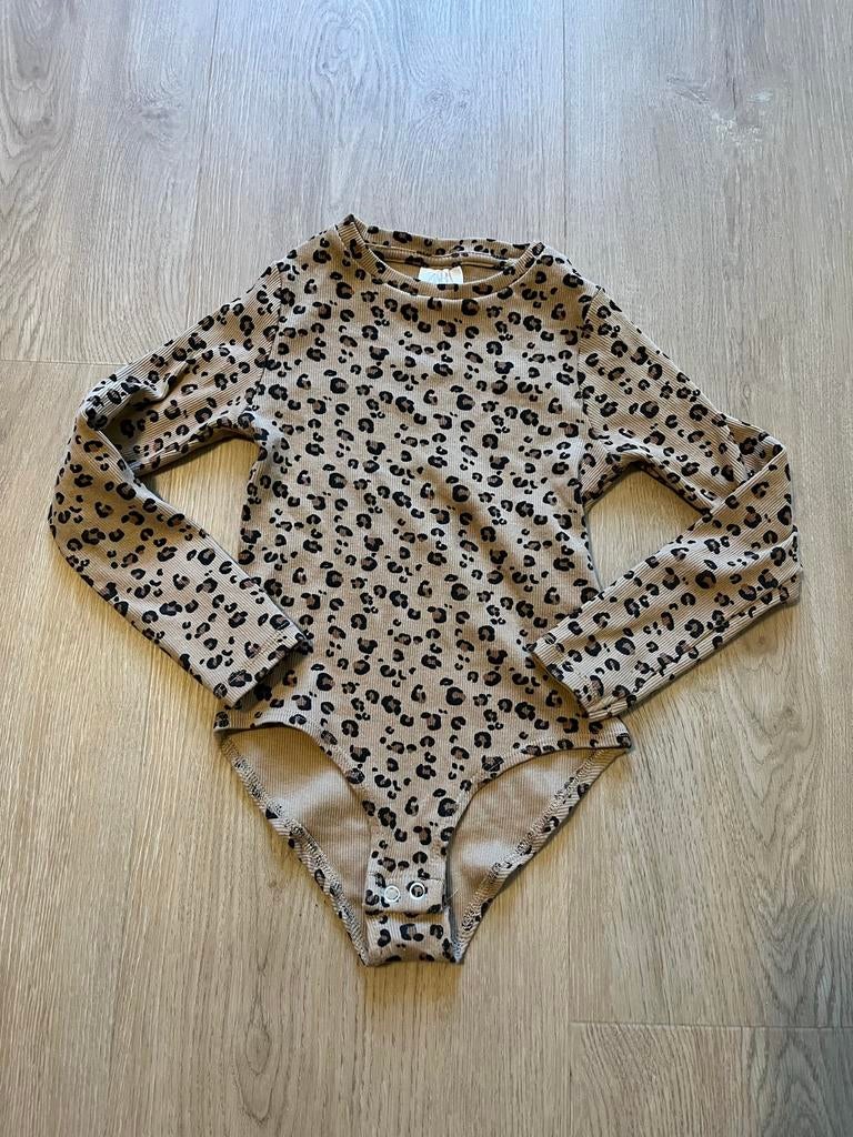 Rompermouw body longsleeve meisje panter zara 116 zgan, Kinderen en Baby's, Kinderkleding | Maat 116, Zo goed als nieuw, Meisje