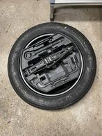 reserve wiel + krik inleg  peugeot 207, Auto diversen, Ophalen of Verzenden, Zo goed als nieuw, Manueel, Schaarkrik