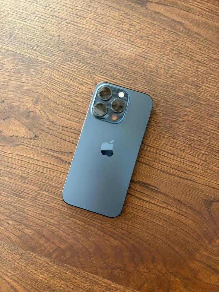 Iphone 15 pro blauw zgan (0 gebruikssporen)(89% batt), Telecommunicatie, Mobiele telefoons | Apple iPhone, Zo goed als nieuw, 128 GB