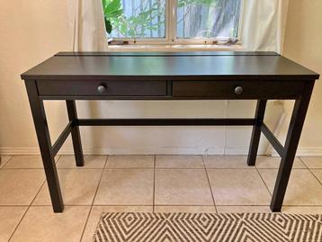 GRATIS! Hemnes bureau - zwart - compact