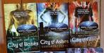 The Mortal Instruments boeken 1-3 Engels, Ophalen of Verzenden, Zo goed als nieuw, Cassandra Clare