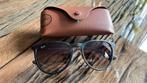 Ray Ban dames zonnebril ligte krasjes op het glas €12,50, Ophalen of Verzenden, Zo goed als nieuw, Zonnebril, Ray-Ban