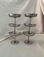 Vintage Spaanse inox ijscoupes op voet | bistrostijl | retro, Huis en Inrichting, Ophalen, Overige materialen, Overige stijlen