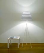 Design Vloerlamp Karboxx Nieuw, Huis en Inrichting, Lampen | Vloerlampen, Nieuw, 150 tot 200 cm, Metaal, Ophalen