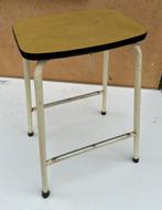Vintage keuken krukje okergeel jaren 50 Brabantia, Ophalen, Gebruikt, Hout