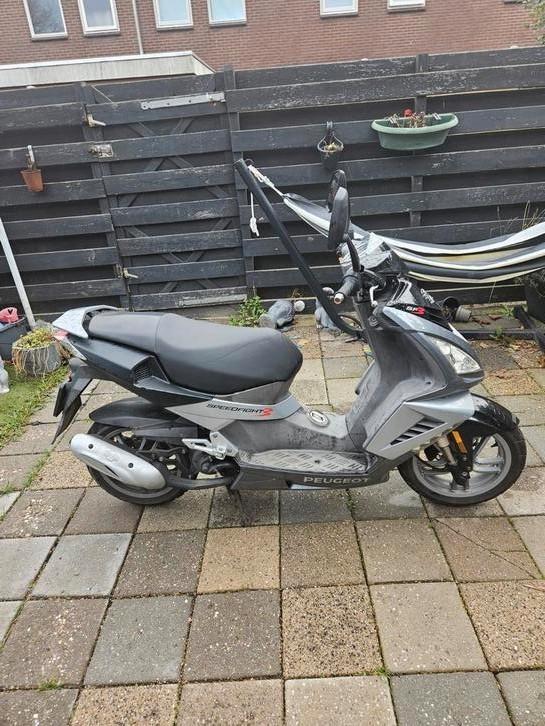 Speedfight 3 2T-LC  geel kenteken, Fietsen en Brommers, Snorfietsen en Snorscooters, Gebruikt, Peugeot, Tweetakt, Ophalen