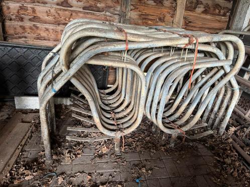 22x verhoogde driehoek R-box, diepstrooisel box gebruikt, Dieren en Toebehoren, Stalling en Weidegang