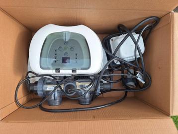 Zoutwaterpomp incl. 2 Zakken zout. Nieuw €175 beschikbaar voor biedingen