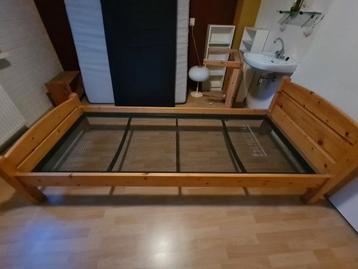 Auping bedframe beschikbaar voor biedingen