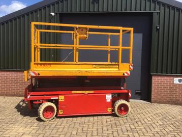 Schaarhoogwerker Holland Lift  10 meter beschikbaar voor biedingen