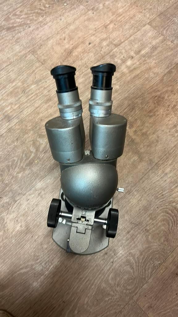 Vintage Olympus Tokyo Stereomicroscoop, Huis en Inrichting, Lampen | Spots, Gebruikt, Metaal of Aluminium, Ophalen