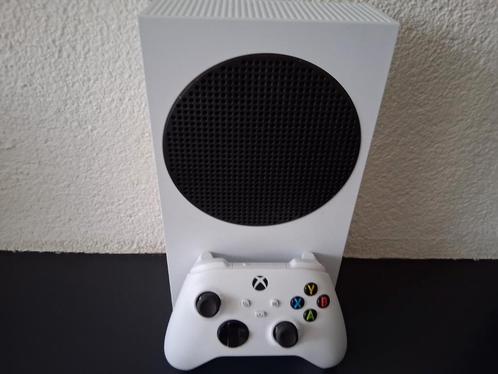 Xbox Series S inclusief games., Spelcomputers en Games, Spelcomputers | Xbox Series X en S, Zo goed als nieuw, Xbox Series S, Ophalen of Verzenden
