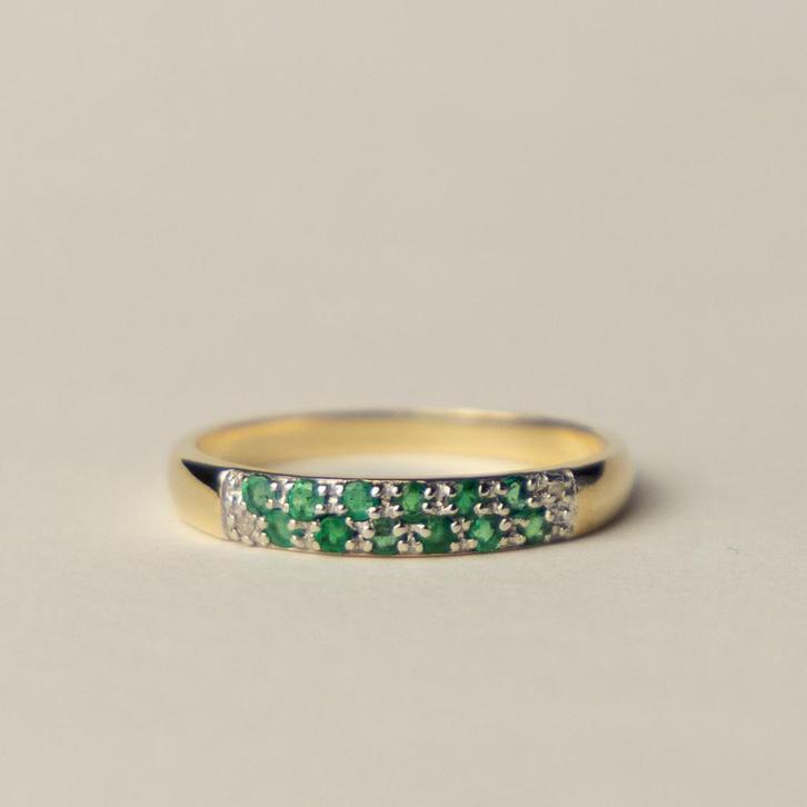Vintage 9 karaat gouden ring smaragd en diamant, Sieraden, Tassen en Uiterlijk, Ringen, Zo goed als nieuw, Dame, 17 tot 18, Goud