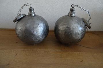 PTMD industriële hanglampen 7,50 per stuk beschikbaar voor biedingen