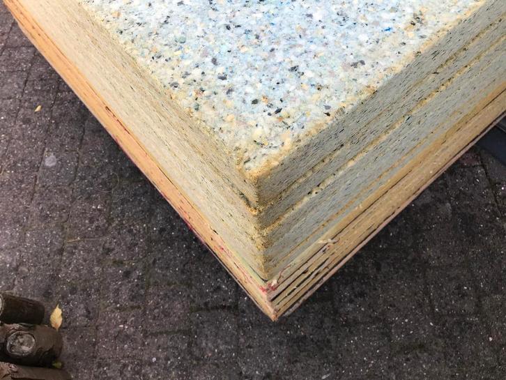 polypress geluidisolatie vlokkenschuim 6 cm 180 a 200  kg/m3, Doe-het-zelf en Verbouw, Isolatie en Afdichting, Zo goed als nieuw