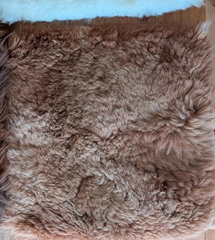 kussen schapenvacht, Huis en Inrichting, Woonaccessoires | Kussens, Nieuw, Beige, Vierkant, Ophalen