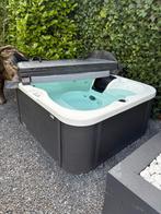 Luxe 2-persoons Jacuzzi – Perfect voor ontspanning!, Tuin en Terras, Bubbelbaden en Hottubs, Ophalen, Zo goed als nieuw, Afdekzeil