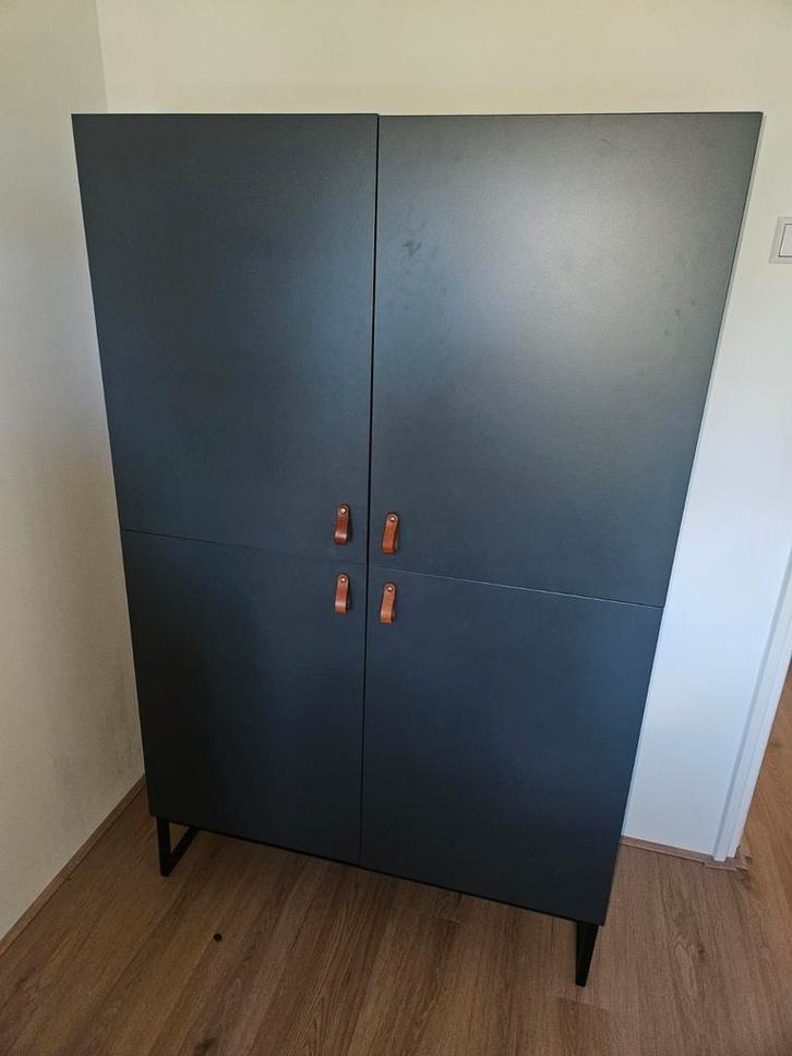 Moderne kast Wehkamp [nieuwprijs 299,--], Huis en Inrichting, Kasten | Kledingkasten, Zo goed als nieuw, 150 tot 200 cm, 25 tot 50 cm