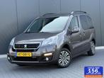 Peugeot Partner Tepee 1.2 PureTech Active LED - Trekhaak - L, Auto's, Peugeot, Voorwielaandrijving, 65 €/maand, Stof, Gebruikt