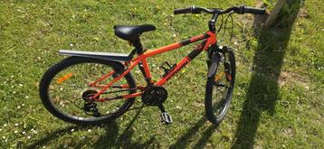 Kinderfiets B’TWIN Rockrider 500 – 24 inch –18 versnellingen beschikbaar voor biedingen
