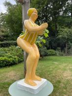 (tuin)beeld  Duikende dame jacuzzi tuin,zwembad vijver 115cm, Tuin en Terras, Tuinbeelden, Ophalen, Nieuw, Kunststof, Mensenbeeld