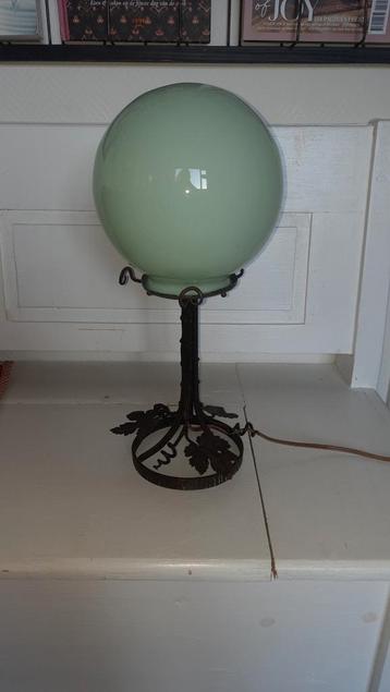 Smeedijzeren lamp druiven ranken, lees de beschrijving beschikbaar voor biedingen