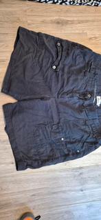 Zwarte korte broek, stoere look maat 54/56, Ophalen of Verzenden, Nieuw, Zwart