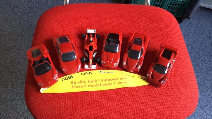 FERRARI LOT 6x SHELL ACTIE INDERTIJD PULL BACK+ GO MINIPRIJS, Hobby en Vrije tijd, Modelauto's | 1:43, Nieuw, Auto, Overige merken