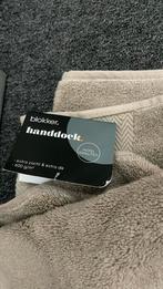 Bad en handdoeken hotelkwaliteit zacht en dik, Huis en Inrichting, Badkamer | Badtextiel en Accessoires, Nieuw, Handdoek, Ophalen