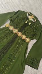Verschillende takchitas te huur, Kleding | Dames, Gelegenheidskleding, Ophalen of Verzenden, Nieuw, Overige typen