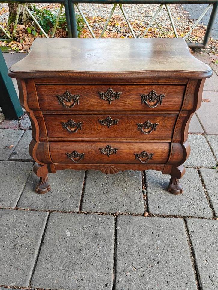 Antiek buik kastje met lades, Antiek en Kunst, Antiek | Meubels | Kasten, Ophalen