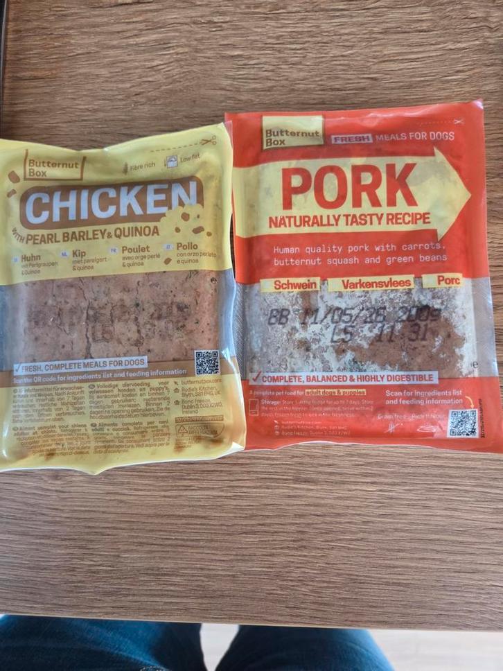 21 verpakkingen butternut voer varken en kip, Dieren en Toebehoren, Dierenvoeding, Hond, Ophalen