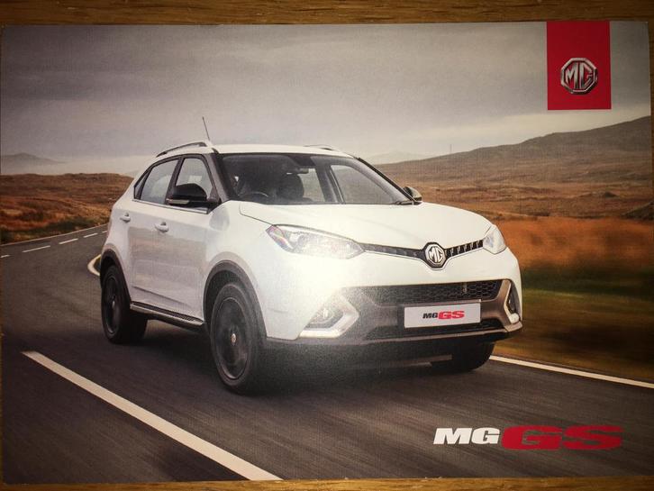 12x MG GS + HS + ZS + ZS EV + Accessoires brochures/folders, Boeken, Auto's | Folders en Tijdschriften, Zo goed als nieuw, Ophalen of Verzenden