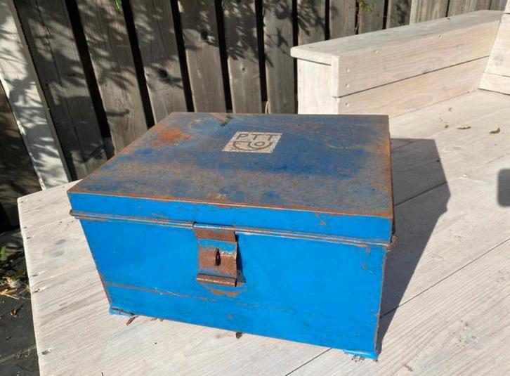 Vintage PTT Sorteerkist – Metaal – Jaren 60, Huis en Inrichting, Woonaccessoires | Kisten, Gebruikt, Minder dan 50 cm, Minder dan 50 cm