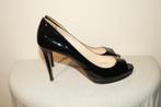 Prada chique lak leren pumps peeptoo en hak nette staat39.5, Prada, Zo goed als nieuw, Zwart, Pumps