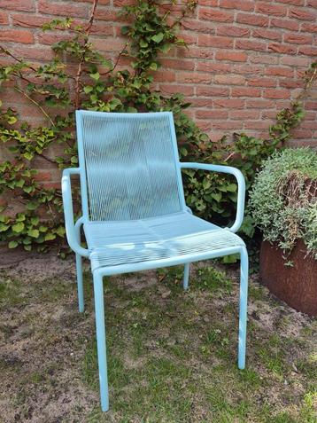 Lichtblauwe tuinstoel / draadstoel merk Max en Luuk beschikbaar voor biedingen