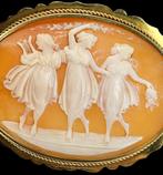 Prachtige Victoriaans Gouden Camee Broche Drie Gratiën, Sieraden, Tassen en Uiterlijk, Antieke sieraden, Verzenden, Goud, Broche