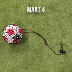 Balletje met een touwtje - Maat 4 - (Nog 10 stuks), Sport en Fitness, Voetbal, Maat XS of kleiner, Ophalen, Zo goed als nieuw