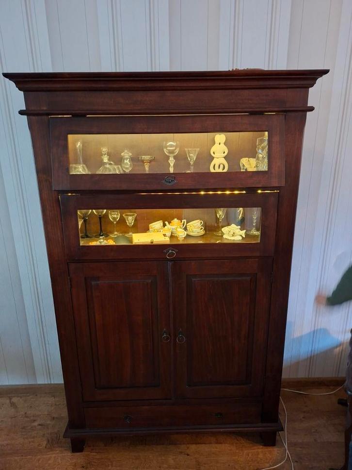 Eiken Buffetkast met LED verlichting, Huis en Inrichting, Kasten | Dressoirs, Gebruikt, 100 tot 150 cm, 25 tot 50 cm, Met lade(s)