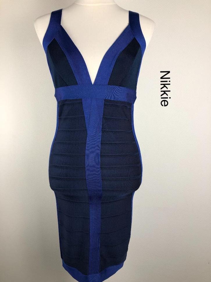Nikkie Jurk  (mt: 36) 7,1/8355, Kleding | Dames, Jurken, Zo goed als nieuw, Maat 36 (S), Zwart, Boven de knie, Ophalen of Verzenden