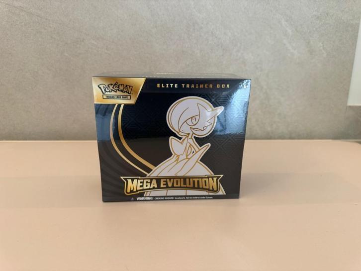 Pokémon ME01: Mega Evolution Elite Trainer Box Gardevoir, Hobby en Vrije tijd, Verzamelkaartspellen | Pokémon, Nieuw, Overige typen