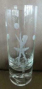Gegraveerde glazen/kristallen vaas met ballerina of acrobate, Antiek en Kunst, Ophalen of Verzenden