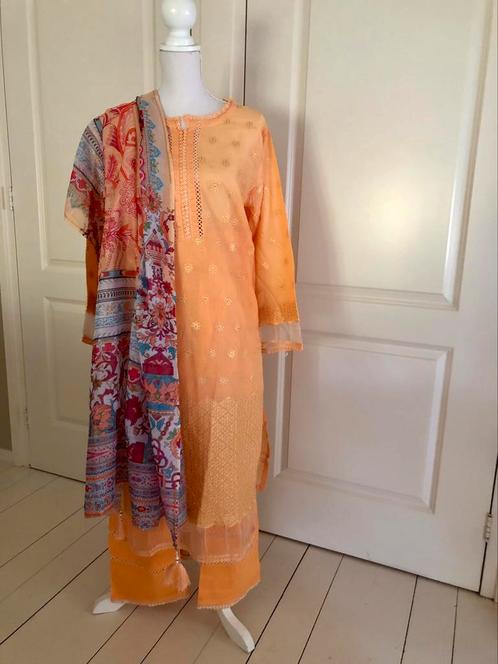 Agha Noor Shawl / Pareo / Omslagdoek / Sjaal, Kleding | Dames, Rokken, Zo goed als nieuw, Maat 46/48 (XL) of groter, Overige kleuren