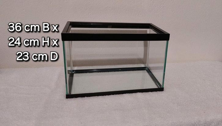 Aquarium/kweekbak 20 liter met veel extra toebehoren, Dieren en Toebehoren, Vissen | Aquaria en Toebehoren, Gebruikt, Leeg aquarium