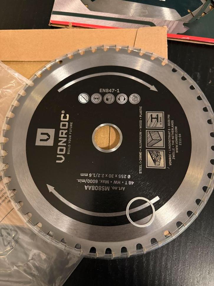 Vonroc Cirkelzaagblad 255mm - Nieuw, Doe-het-zelf en Verbouw, Gereedschap | Zaagmachines, Nieuw, Cirkelzaag, 1200 watt of meer